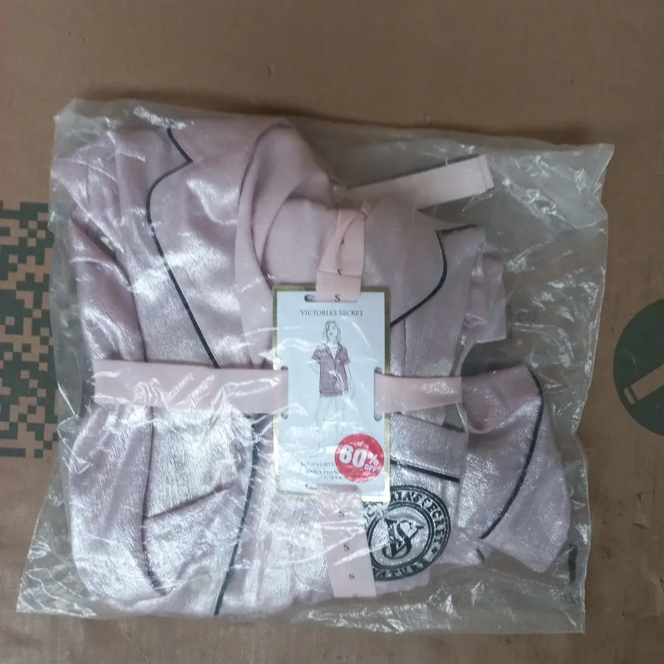 BAGGED VICTORIA'S SECRET PYJAMA SET IN PINK SIZE SMALL