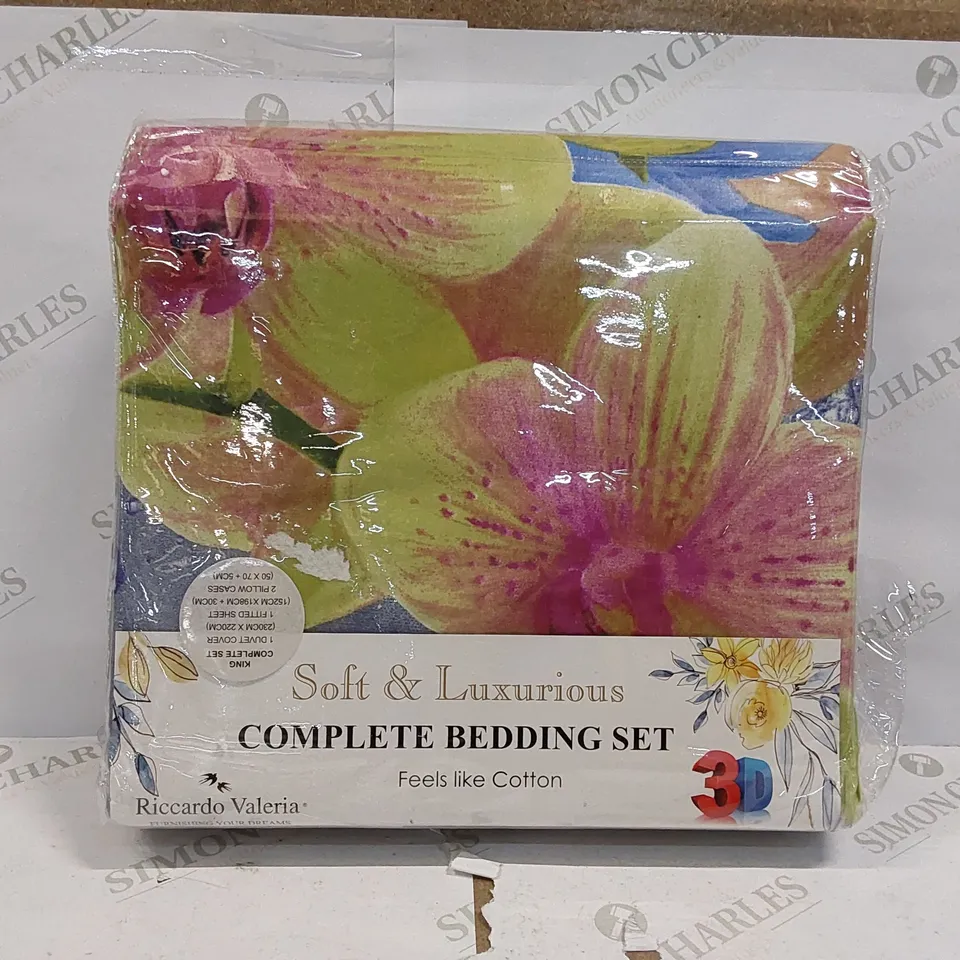 BAGGED PATSON MICROFIBER FLORAL DUVET COVER BEDDING SET // KING SIZE (1 ITEM)