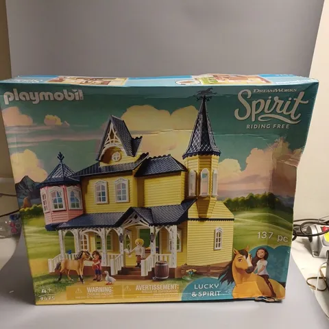 BOXED PLAYMOBIL DREAMWORKS SPIRIT RIDING FREE LUCKY & SPIRIT 137PC SET