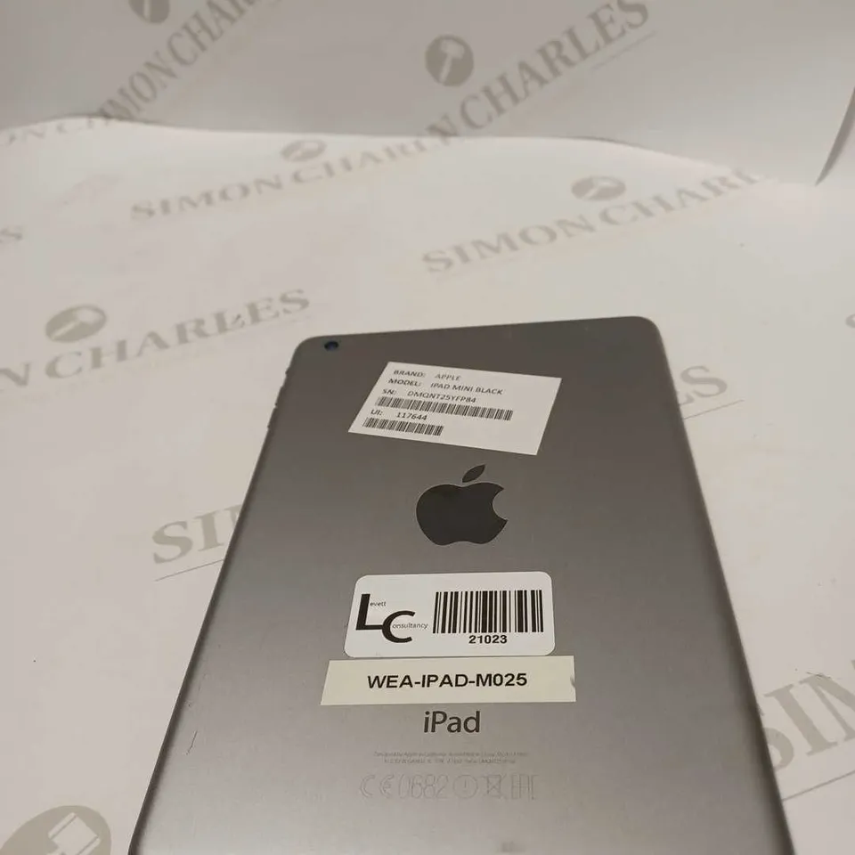  APPLE BLACK IPAD MINI DMQNT25YFP84