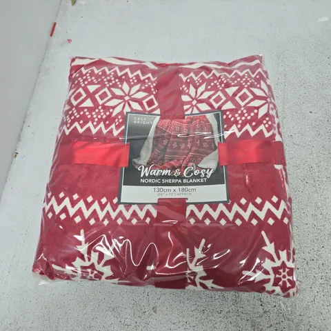 CELEBRIGHT WARM & COSY NORDIC SHERPA BLANKET RED (130X180CM)