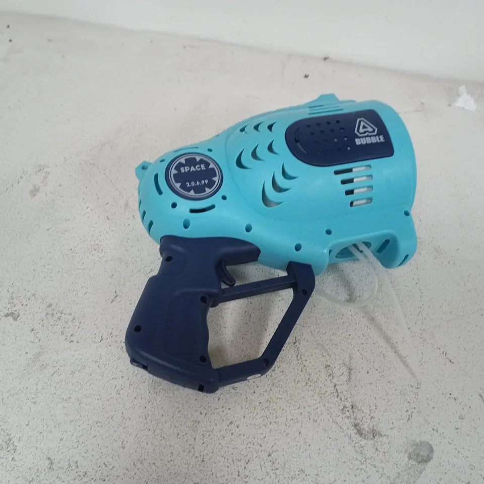BOXED SPACE BUBBLE ELECTRIC BUBBLE MACHINE IN LIGHT BLUE