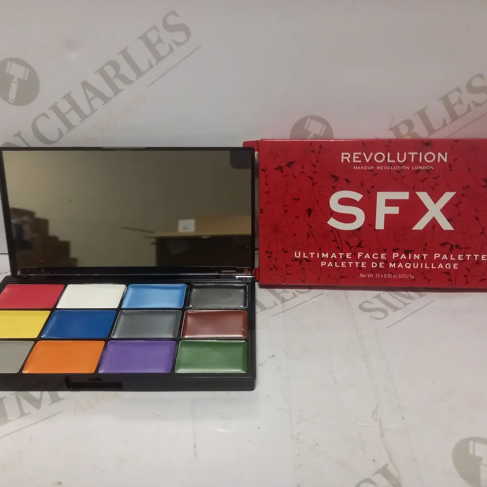 BOX OF APPROX 10 MAKEUP REVOLUTION SFX ULTIMATE FACE PAINT 