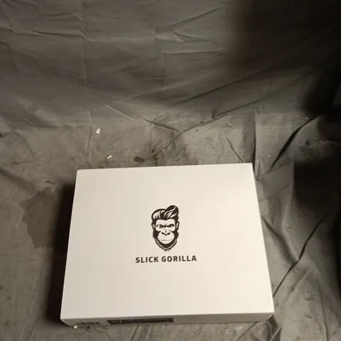 SLICK GORILLA HAIR STYLING KIT - CREAM STYLER, SEA SALT SPRAY, HAIR STYLING POWDER & TEXTURE COMB (BOXED)