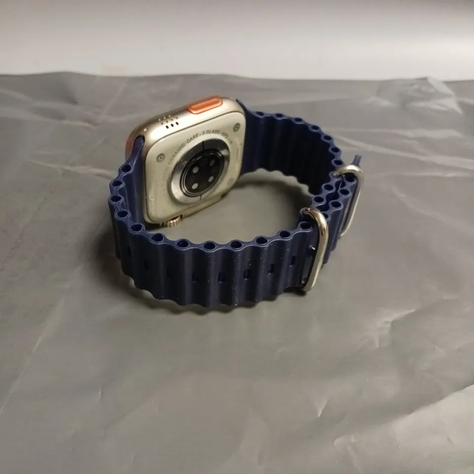 ULTRA SMART WATCH 8 BLUE RUBBER STRAP - UNSPECIFIED BRAND