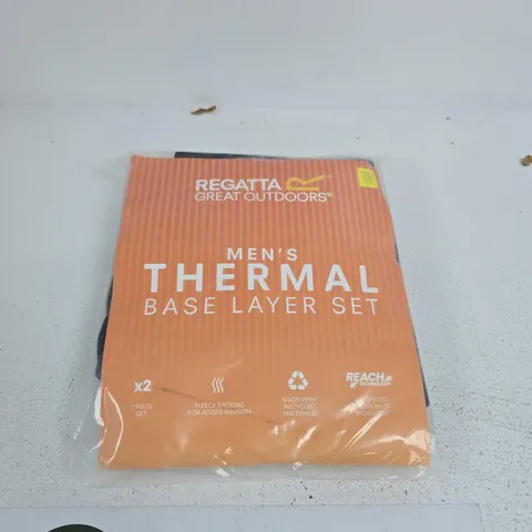 REGATTA GREAT OUTDOORS MEN'S THERMAL BASE LAYER SET – BLACK, UK XL
