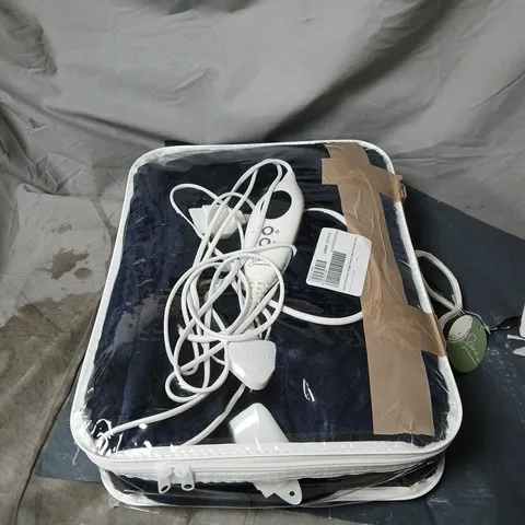 SARA BY SARA DAVIES SNUGGLY SHERPA HEATED THROW