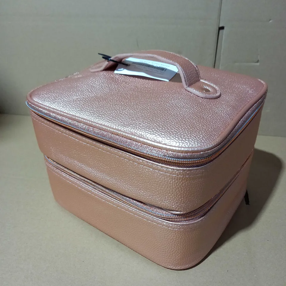 OUTLET TILI MAKE-UP ORGANISER TWO TIER VANITY CASE