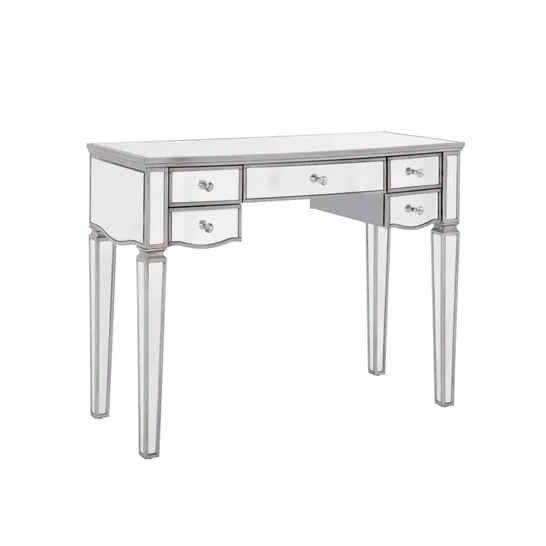 Lot 694: BOXED BENNET DRESSING TABLE (1 BOX) - 5373299 | Simon Charles ...