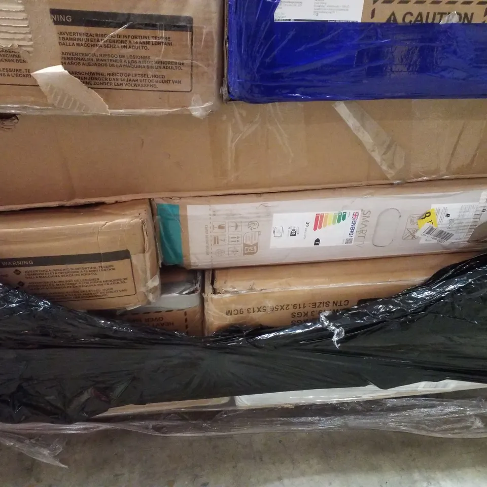 PALLET CONTAINING ASSORTED WALKING TREADMILLS