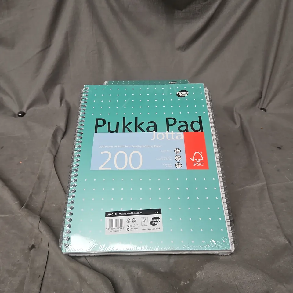 12 X PUKKA PADS A4