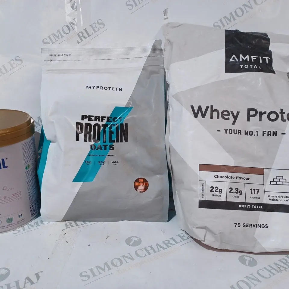 3 ASSORTED FOOD & DRINK ITEMS TO INCLUDE AMFIT WHEY PROTEIN, PERFECT PROTEIN OATS, AND KENDAMIL FIRST INFANT MILK