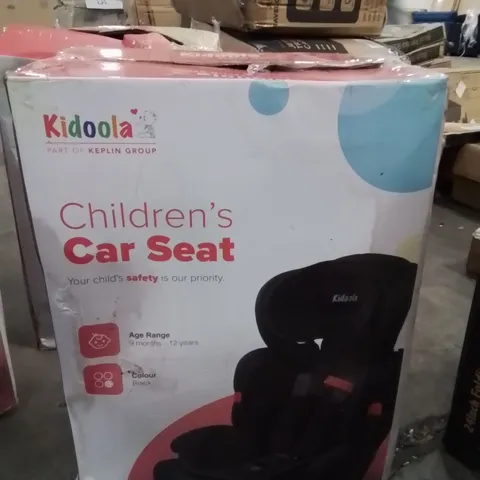 BOXED KIDOOLA CHILDREN'S CAR SEAT