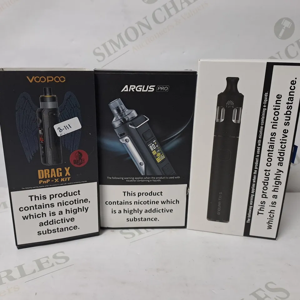 APPROXIMATELY 10 ASSORTED E-CIGARETTE PRODUCTS TO INCLUDE VOOPOO DRAG X PNP-X KIT, ARGUS PRO, INNOKIN ENDURA T20 S
