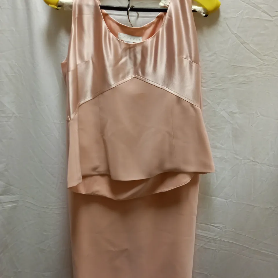 COTERIE SHELL PINK SILK GEOMETIC SKIRT/BLAZER TOP SET - SIZE UK 16
