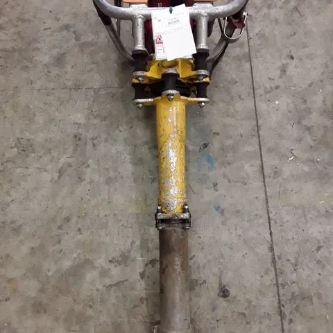 ROBEL 2 STROKE VERTICAL TAMPER