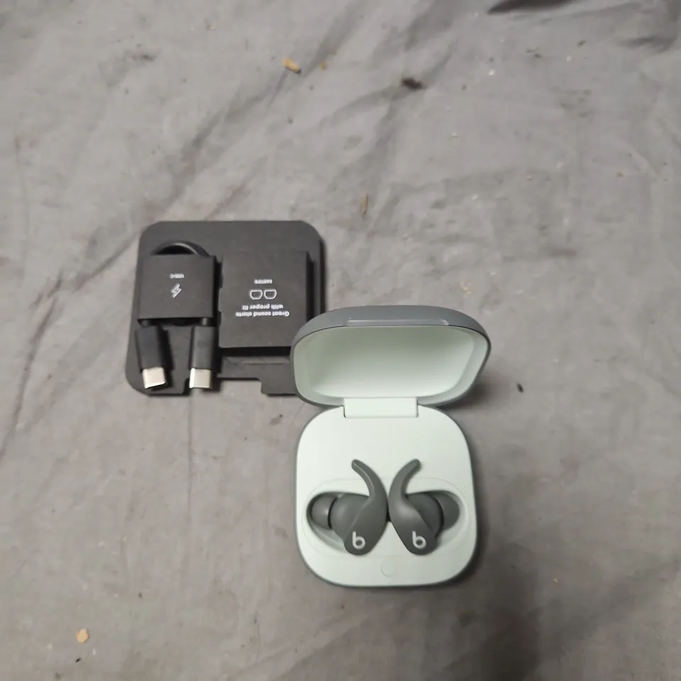 BEATS FIT PRO WIRELESS EARBUDS – GREY IN CHARGING CASE (BOXED)