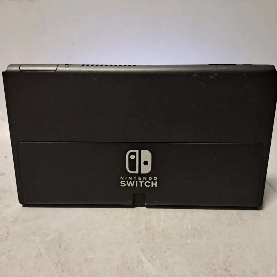 NINTENDO SWITCH OLED MODEL HEG-001 HANDHELD CONSOLE