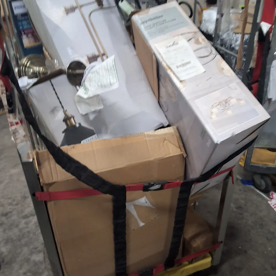 CAGE OF ASSORTED LIGHTING PRODUCTS TO INCLUDE;BAR CEILING LIGHT,GLASS JEWELLED FLUSH FITTING,LED CEILING LIGHT