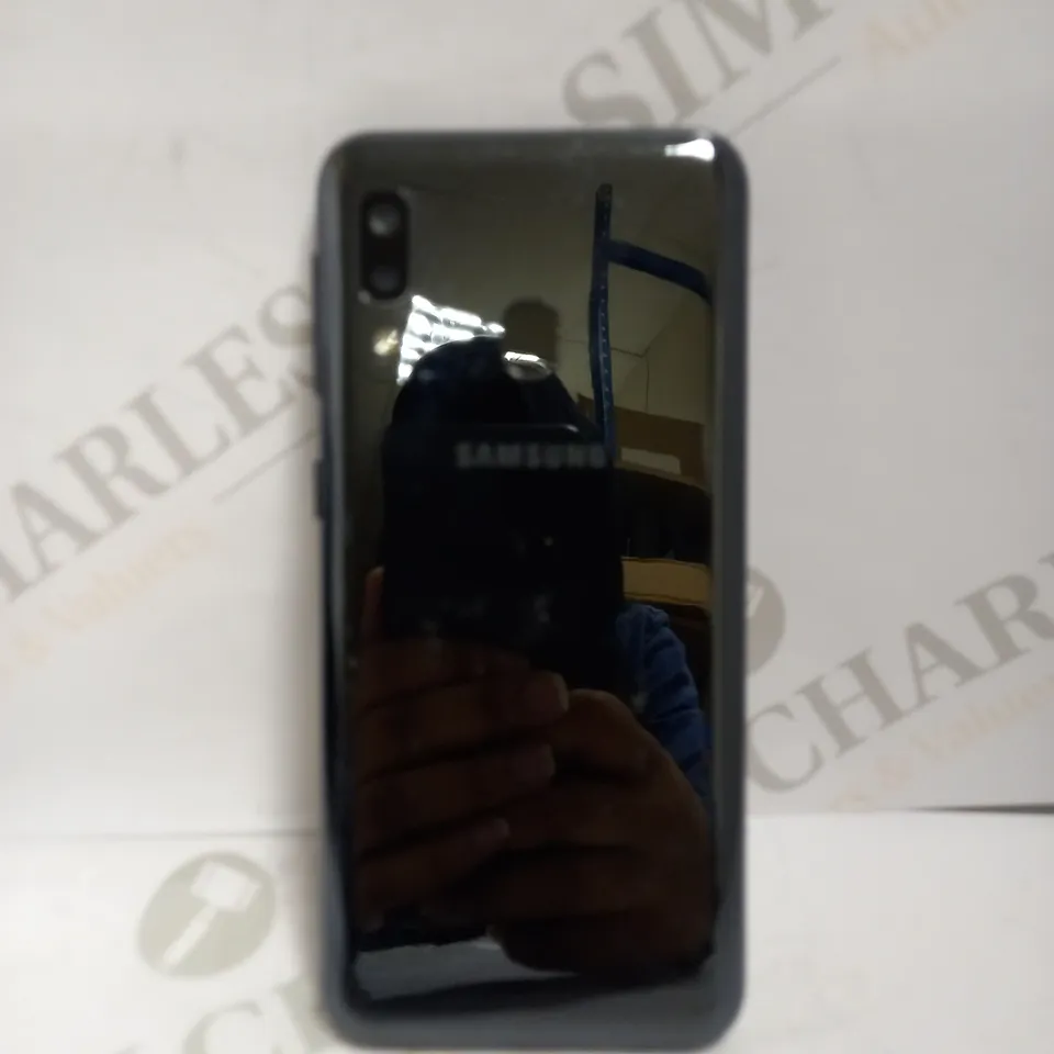 SAMSUNG MOBILE PHONE