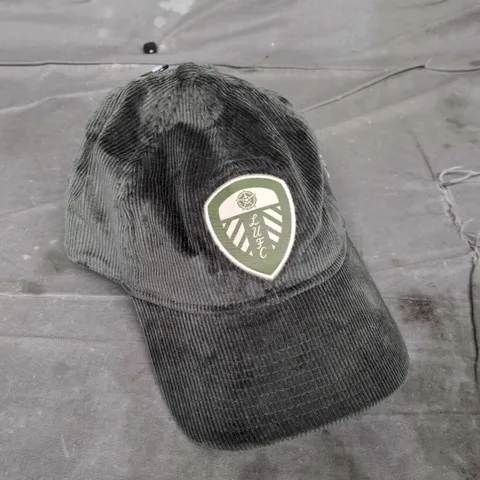 NEW ERA LEEDS UNITED CORD CAP IN GREEN - ONE SIZE