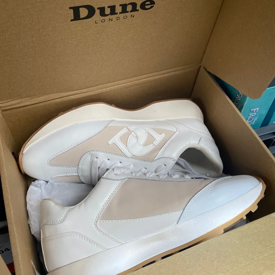BOXED DUNE EMBOSSED LACE UP RUNNER SHOES, PINK & WHITE - SIZE 6
