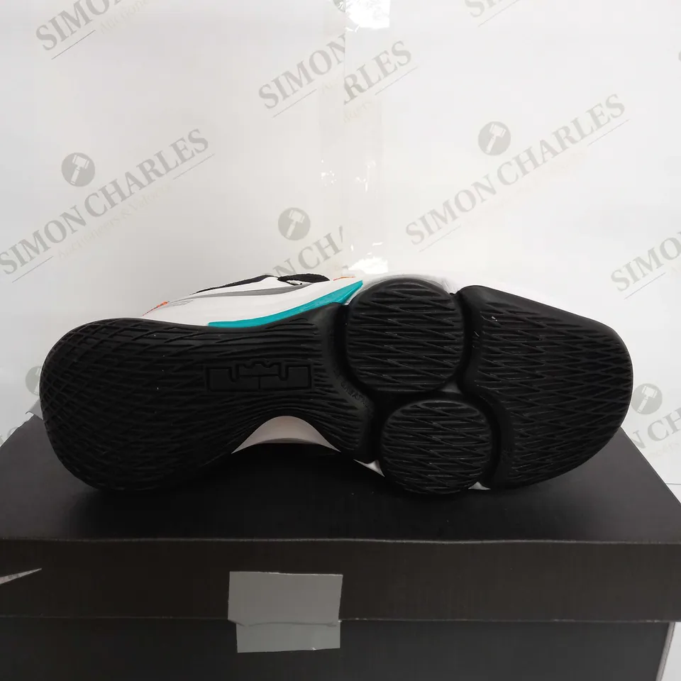 NIKE LEBRON WITNESS V IN WHITE - UK 7 