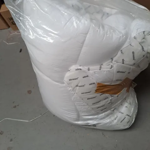 AIRMAX MATTRESS TOPPER - SIZE UNSPECIFIED