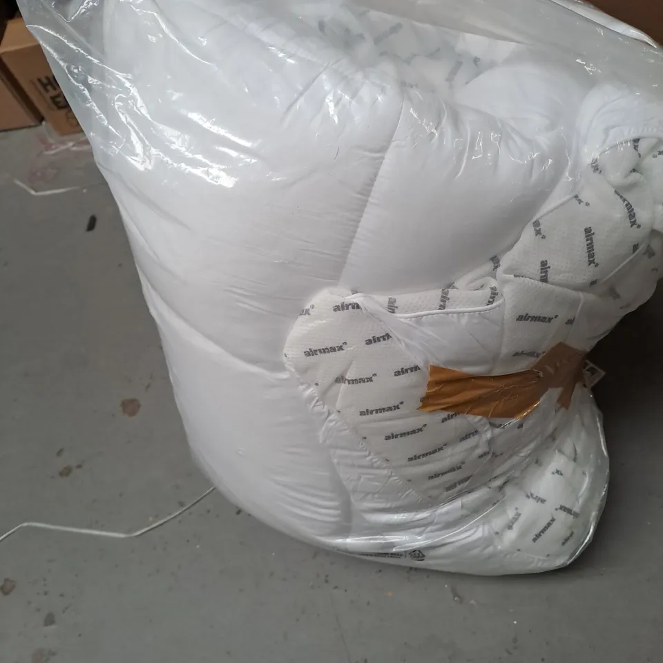 AIRMAX MATTRESS TOPPER - SIZE UNSPECIFIED