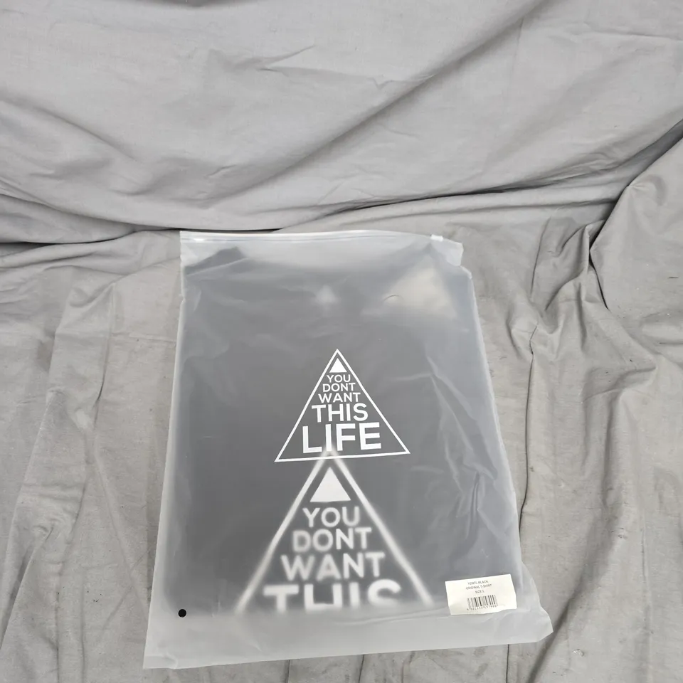 BAGGED YOU DON'T WANT THIS LIFE ORIGINAL TEE IN BLACK - SIZE LARGE