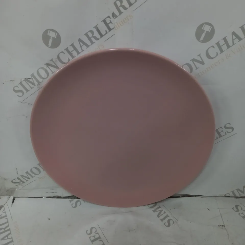 BRAND NEW BOXED CESIRO 12 PIECE PORCELAIN DINNERWARE SET IN GLOSSY PINK TO INCLUDE LARGE PLATES, SMALL PLATES AND BOWLS - COLLECTION ONLY