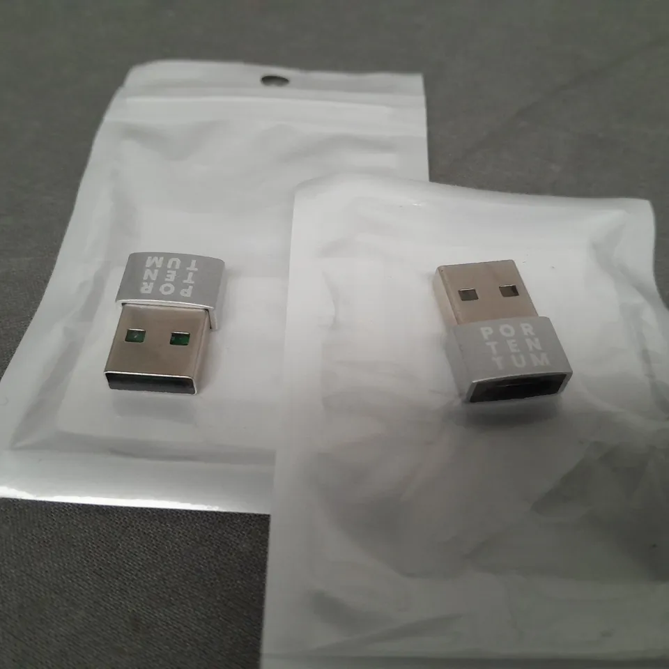 LOT OF APPROXIMATELY 80 USB-C TO USB ADAPTERS