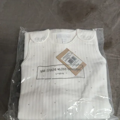 THE LITTLE WHITE COMPANY ORGANIC COTTON STAR QUILTED SLEEPING BAG 6-18 MONTHS, 1.0 TOG