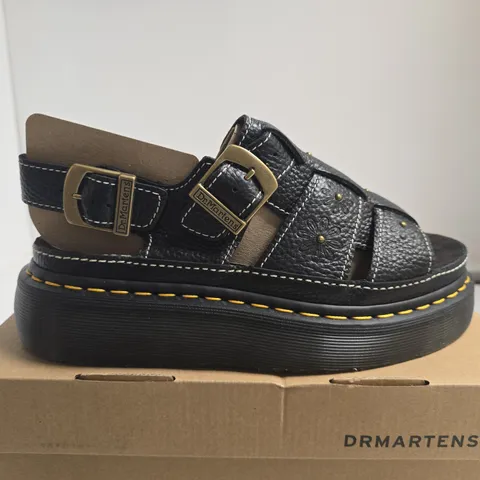 BOXED PAIRO OF DR. MARTENS QUAD SHORE OPEN-TOE SANDALS – BLACK LEATHER, UK 6