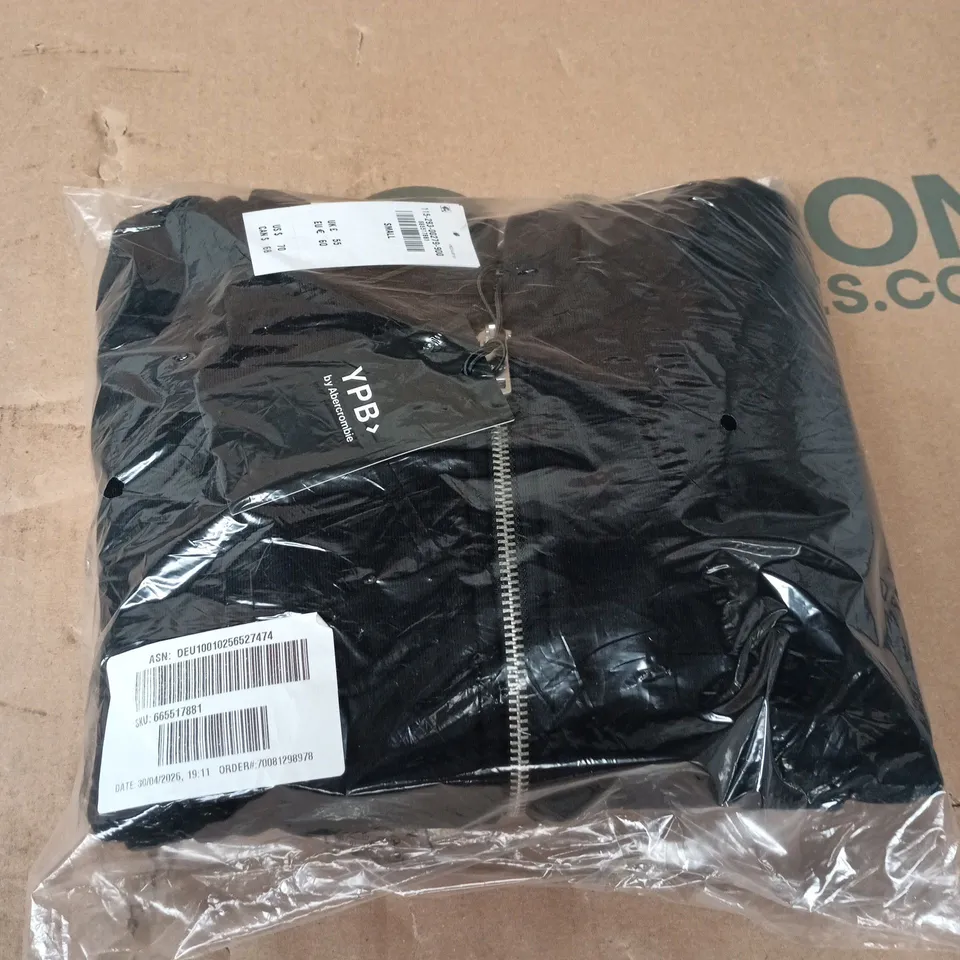 BAGGED YPB ON THE GO 6AM FULL-ZIP HOODIE IN BLACK - SMALL 