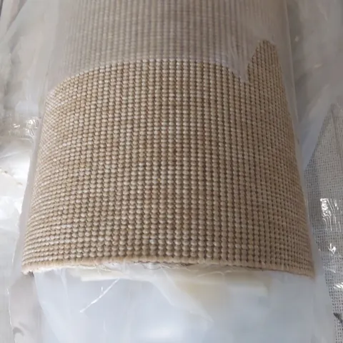ROLL OF QUALITY EASISISAL CLASSIC CARPET - APPROXIMATELY 7.5 x 4m