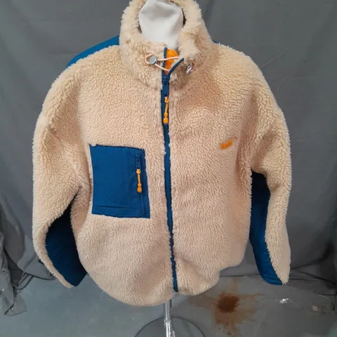LEVI'S TEDDY FLEECE JACKET IN BLUE/BROWN SIZE M