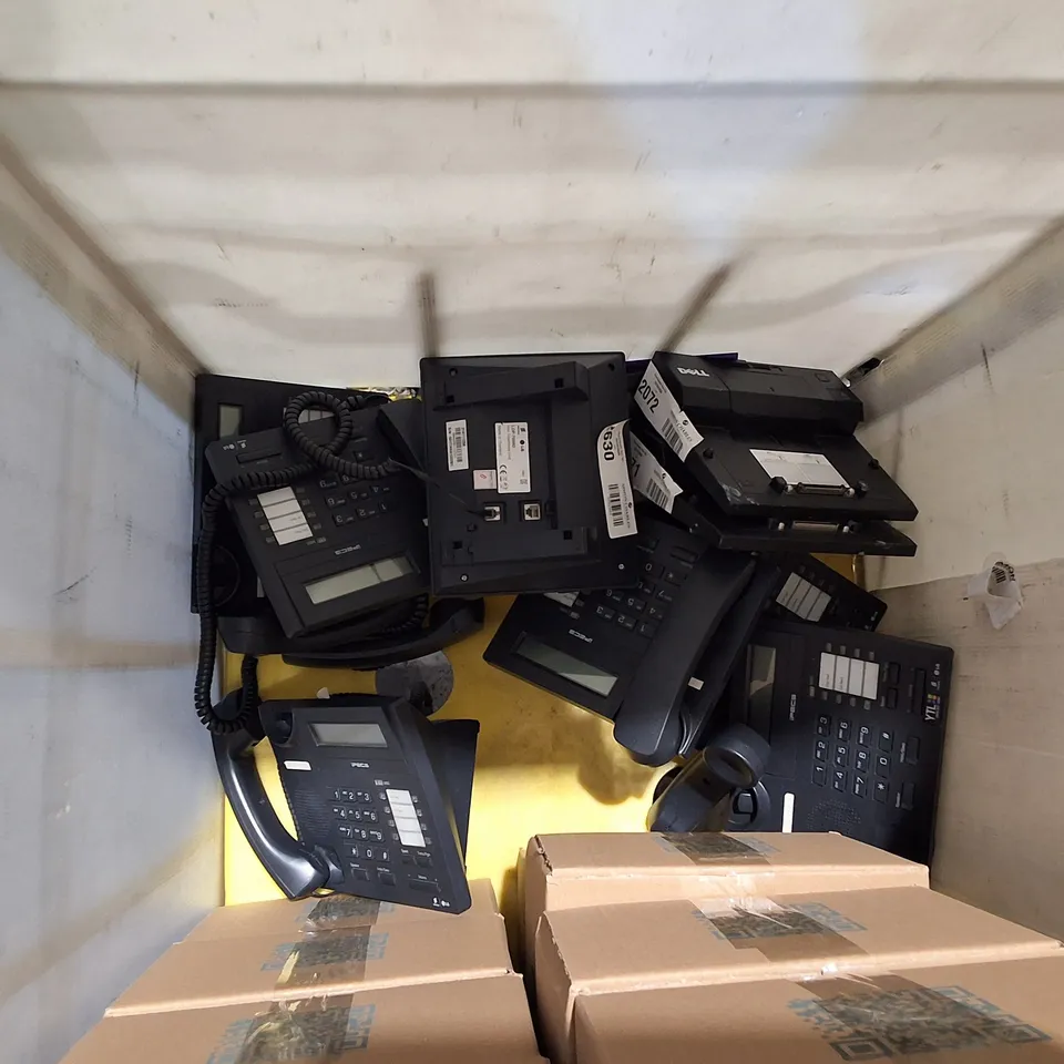 LOT OF APPROXIMATELY 26 ASSORTED ITEMS TO INCLUDE IPECS LPD-7008D TELEPHONES, DELL DOCK AND SAGEM MODEM