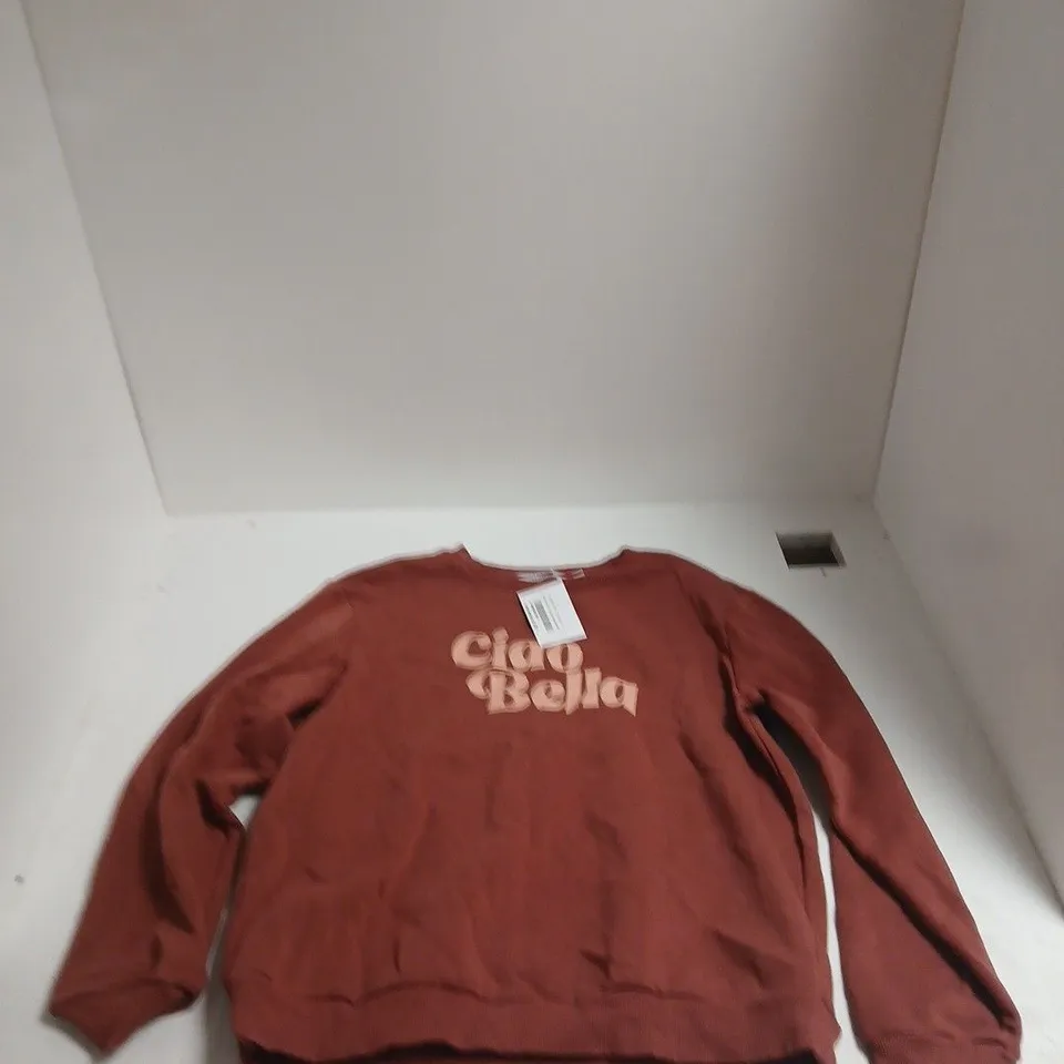 BOX OF APPROXIMATELY 25 ASSORTED CLOTHING ITEMS TO INCLUDE: CIAO BELLA JUMPER 