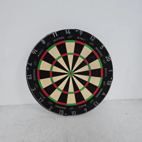 UNBOXED WINMAU BLADE 6 DARTBOARD