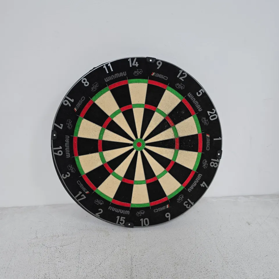 UNBOXED WINMAU BLADE 6 DARTBOARD