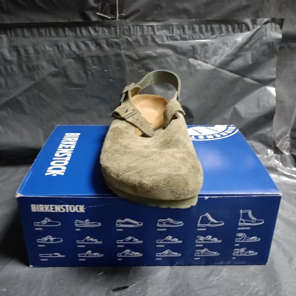 BIRKENSTOCK ARIZONA SUEDE SANDALS – TAUPE, TWO-STRAP WITH HEEL STRAP SIZE 10.5