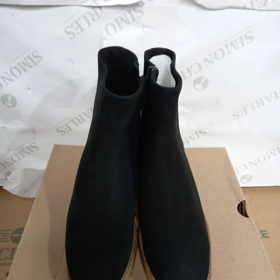 CLARKS AMARA CREPE BLACK WEDGED BOOTS SIZE 5