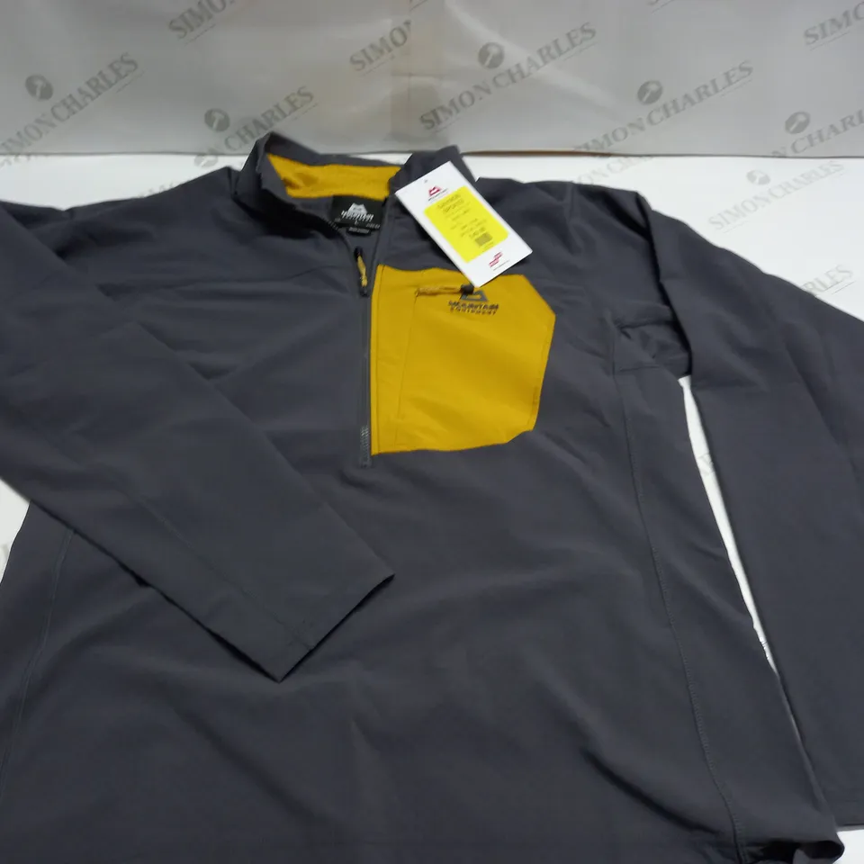 MOUNTAIN EQUIPMENT ARROW QUARTER ZIP PULL OVER IN GREY - L