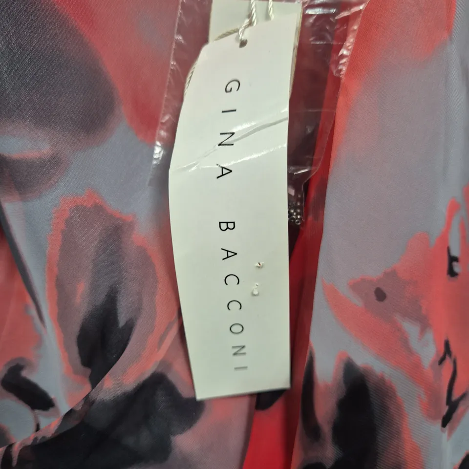 GINA BACCONI FLORAL PRINT DRESS – RED & GRAY WITH WAIST BELT - SIZE UNSPECIFIED