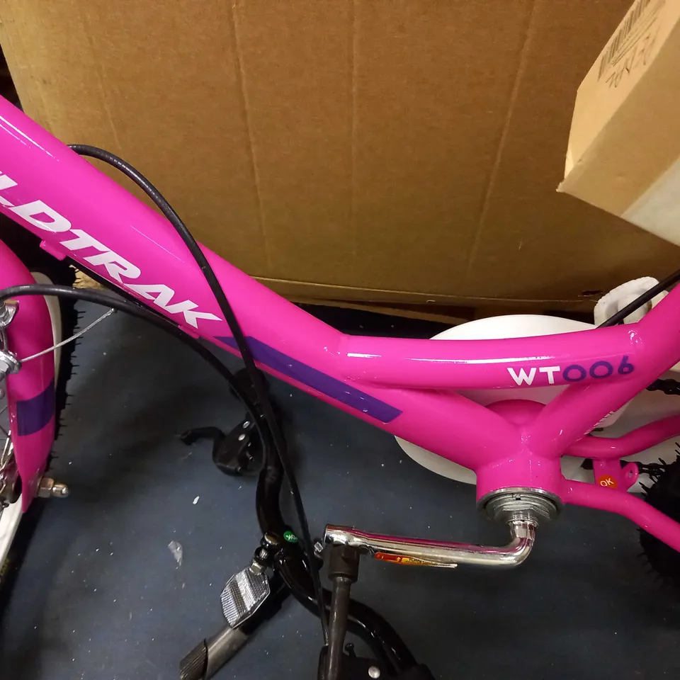 WILDTRAK PINK TRAINING PINK