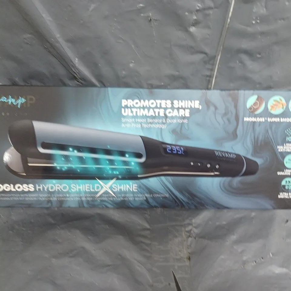 REVAMP PROGLOSS HYDRO SHIELD SHINE CERAMIC HAIR STRAIGHTENER RRP £119.99