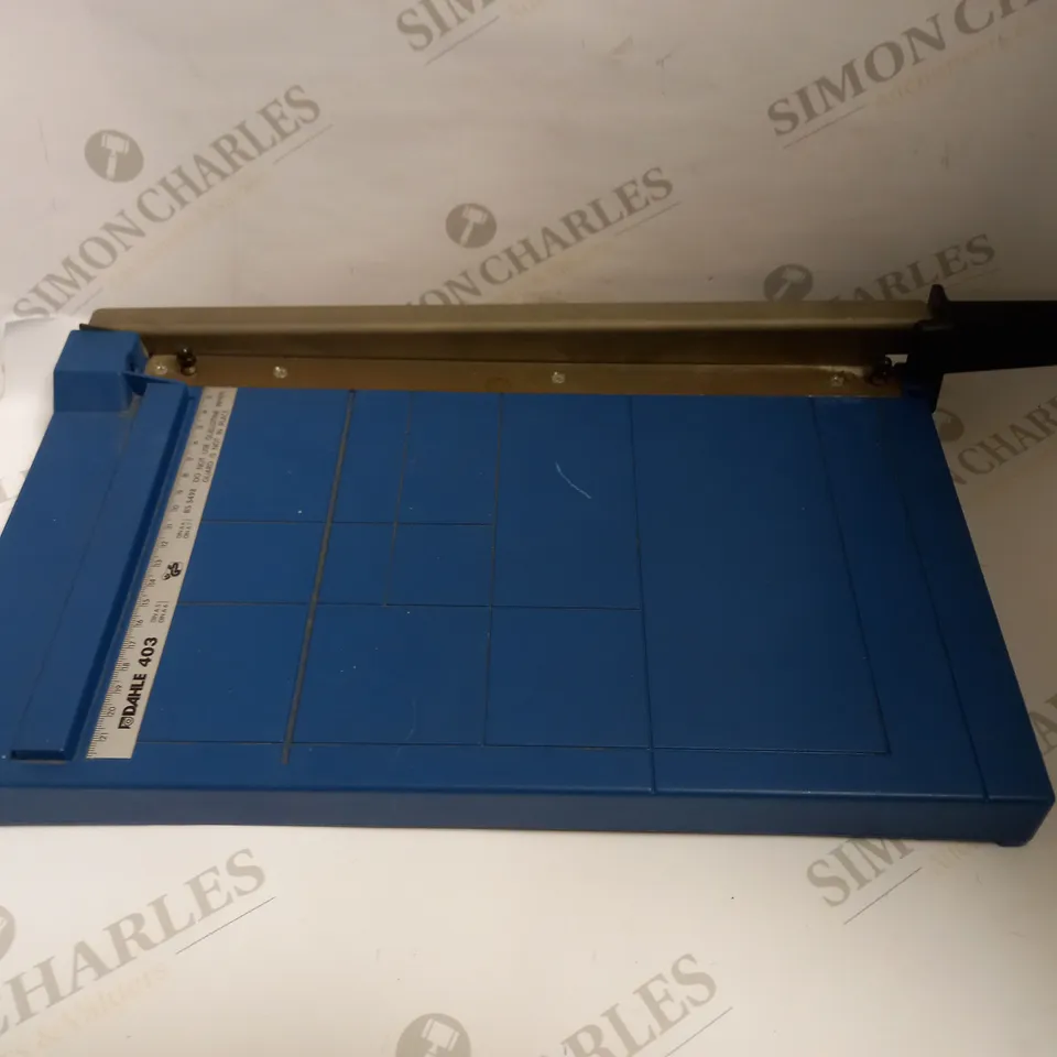 DAHLE 4030 GUILLOTINE 
