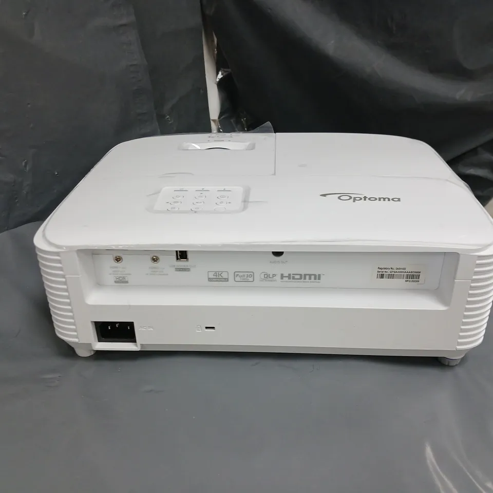 OPTOMA DLP PROJECTOR 