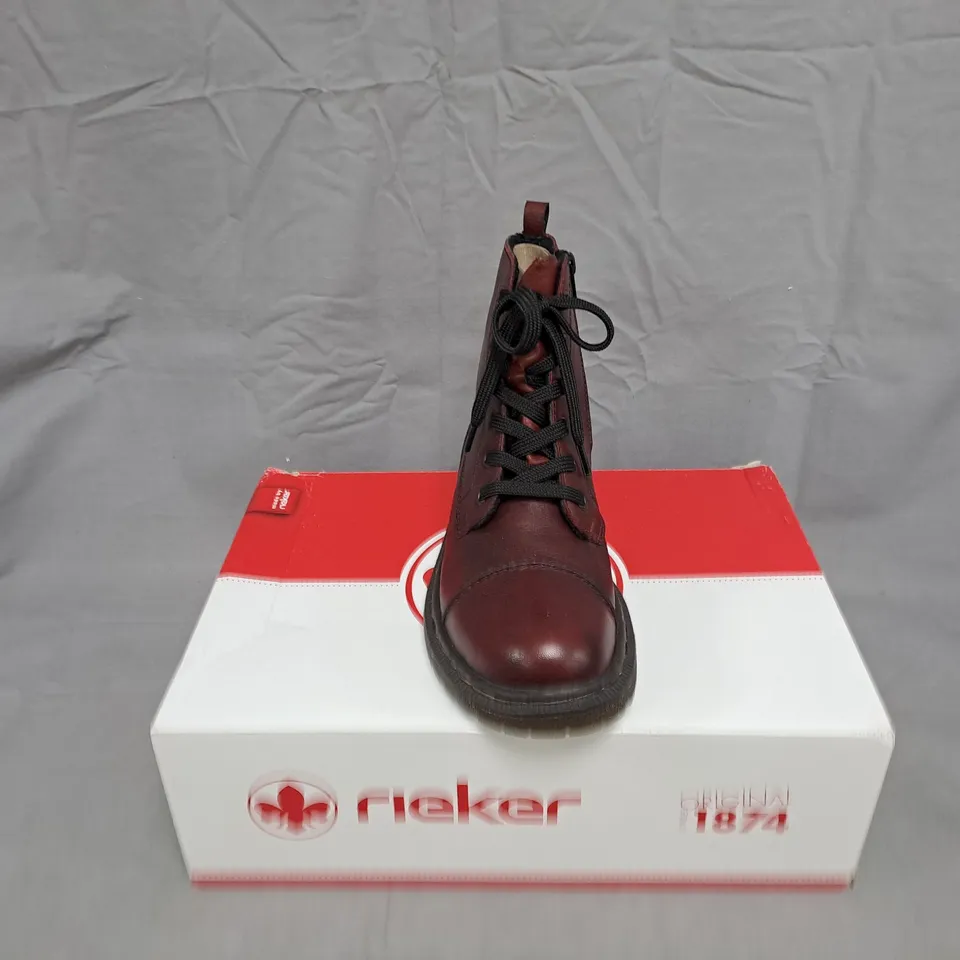 RIEKER MEN'S BURGUNDY LEATHER LACE-UP ANKLE BOOTS (PAIR) - 42